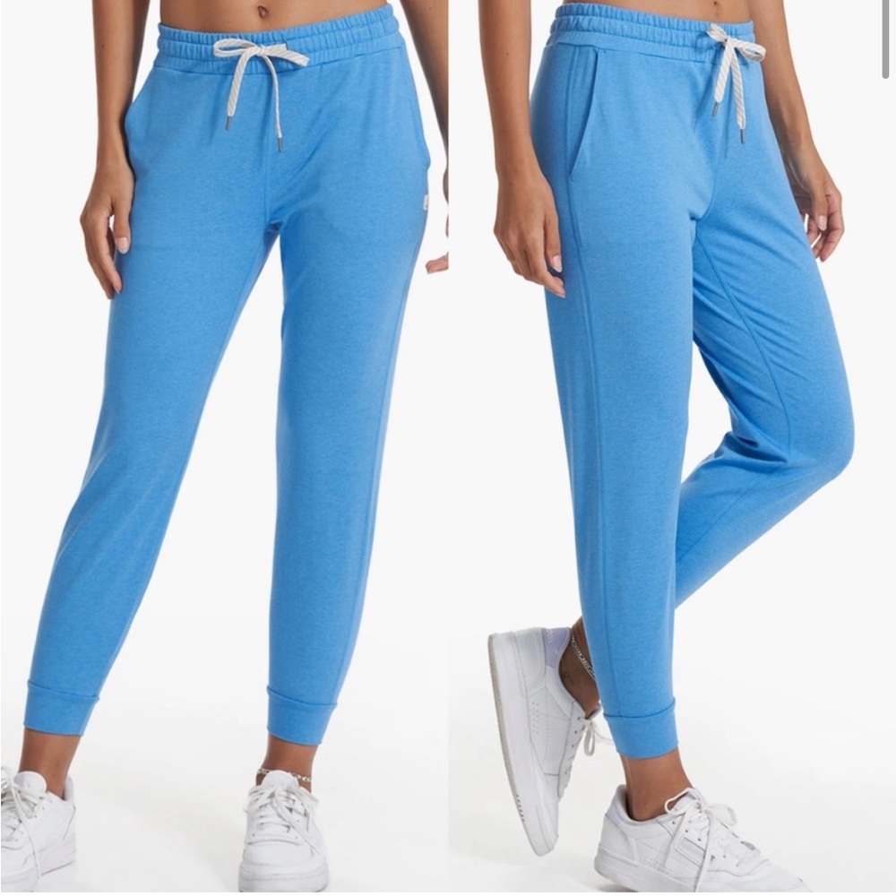 Vuori Performance Jogger in Baltic Heather
